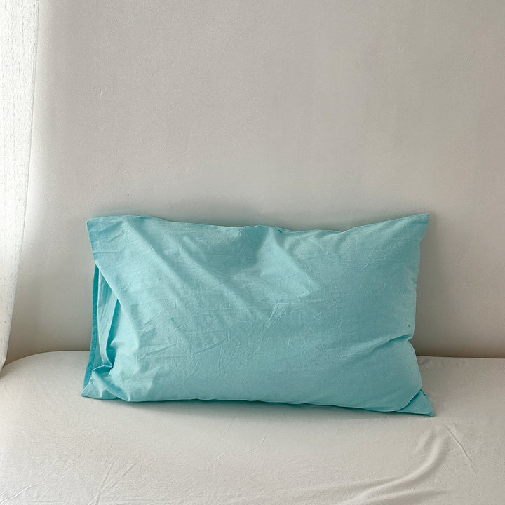 Cotton-linen pillowcase with hidden zipper