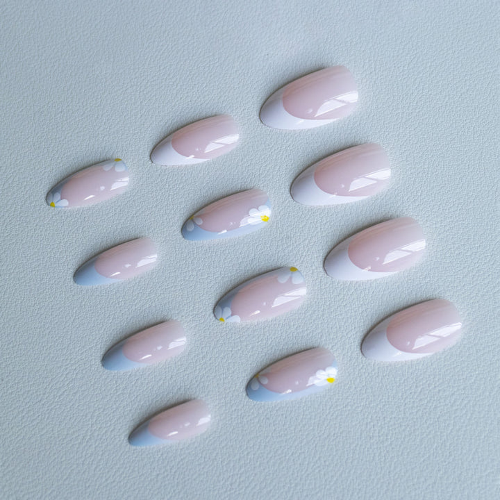 Artistic Floral Accent Nail Art