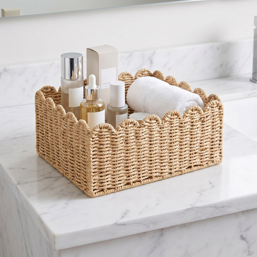 Handcrafted storage basket with curved edge Kalsten