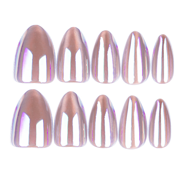 Artful Nail Art with Holographic Effect Kalsten