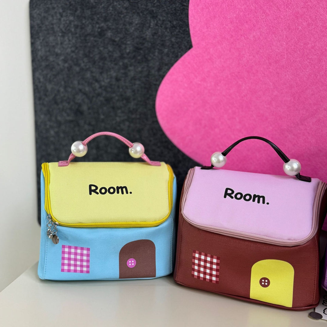 Cute House-Themed Mini Handbag