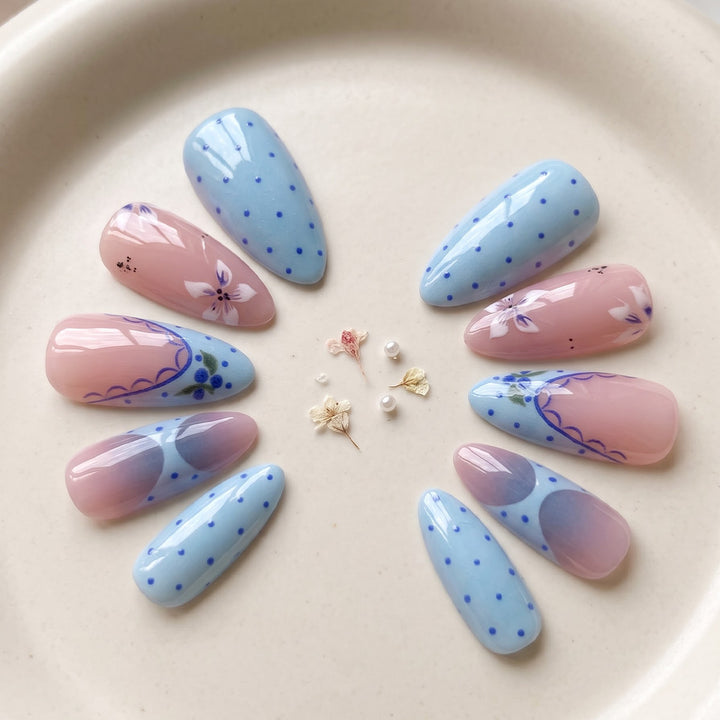 Artistic Press-On Nail Design