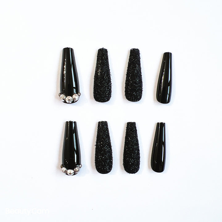 Glamorous Rhinestone-Studded Press-On Nail Tips