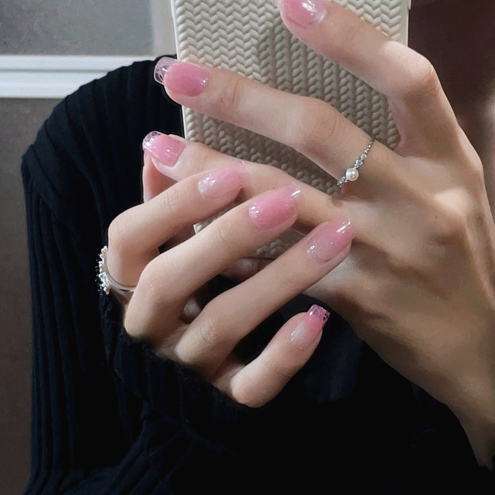 Floral Patterned Press-On Nail Set