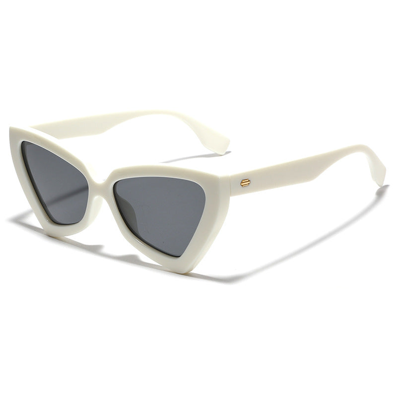 Women's Cat-Eye Sunglasses with Mirrored Lenses and Sturdy Frame Kalsten