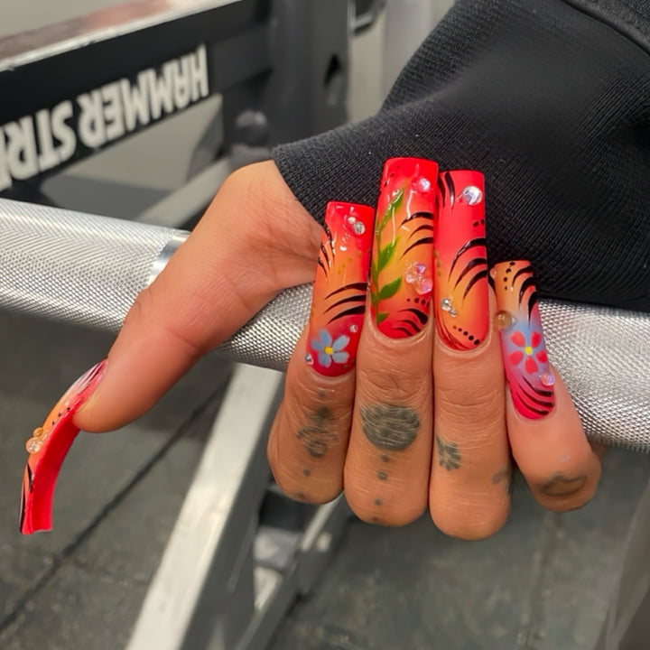 Artistic Floral Nail Extensions Kalsten 1789447242