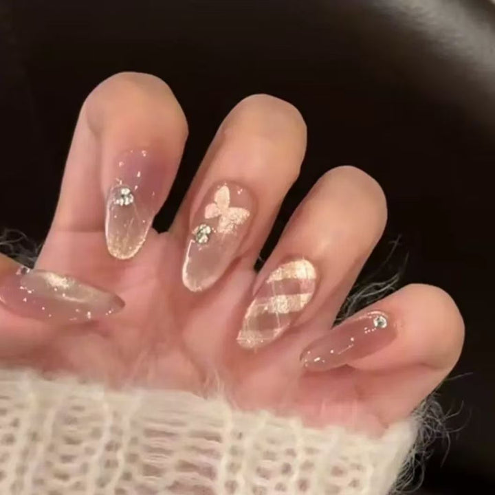 Artistic Press-On Nail Set with Floral and Glossy Accents Kalsten