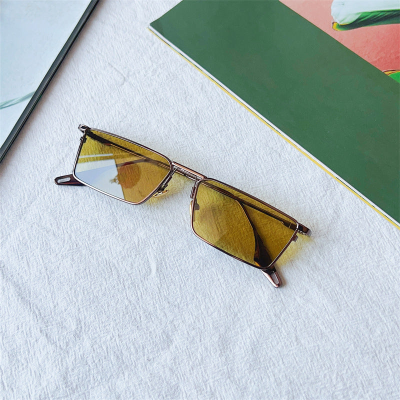 Fashion-Forward Geometric Frame Sunglasses Kalsten