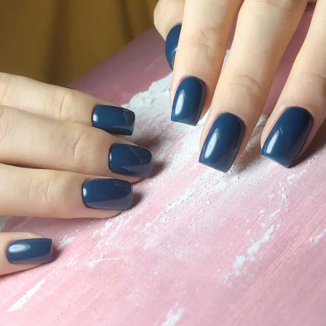 Elegant Square-Shaped Press-On Nails