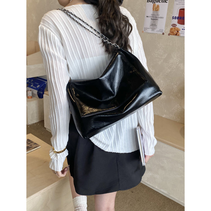 Chic Foldover Shoulder Bag Kalsten
