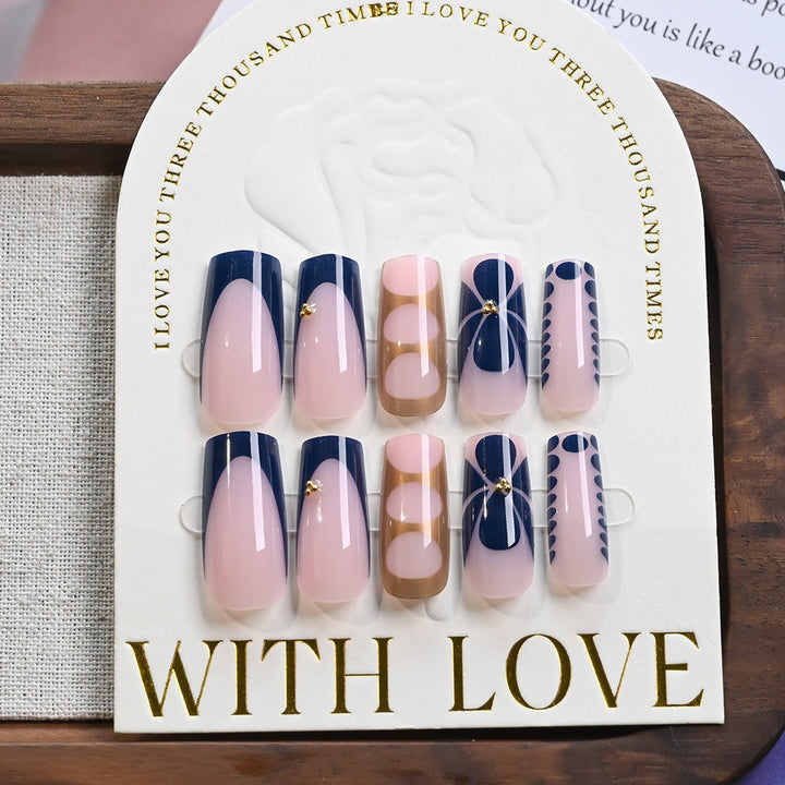 Decorative Press-On Nail Art Set