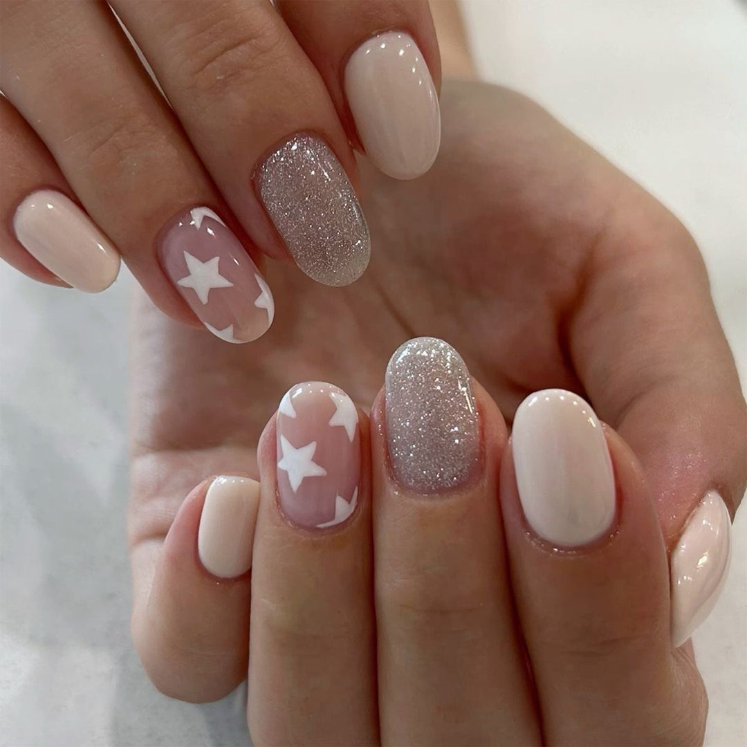 Acrylic nails with star and glitter pattern Kalsten