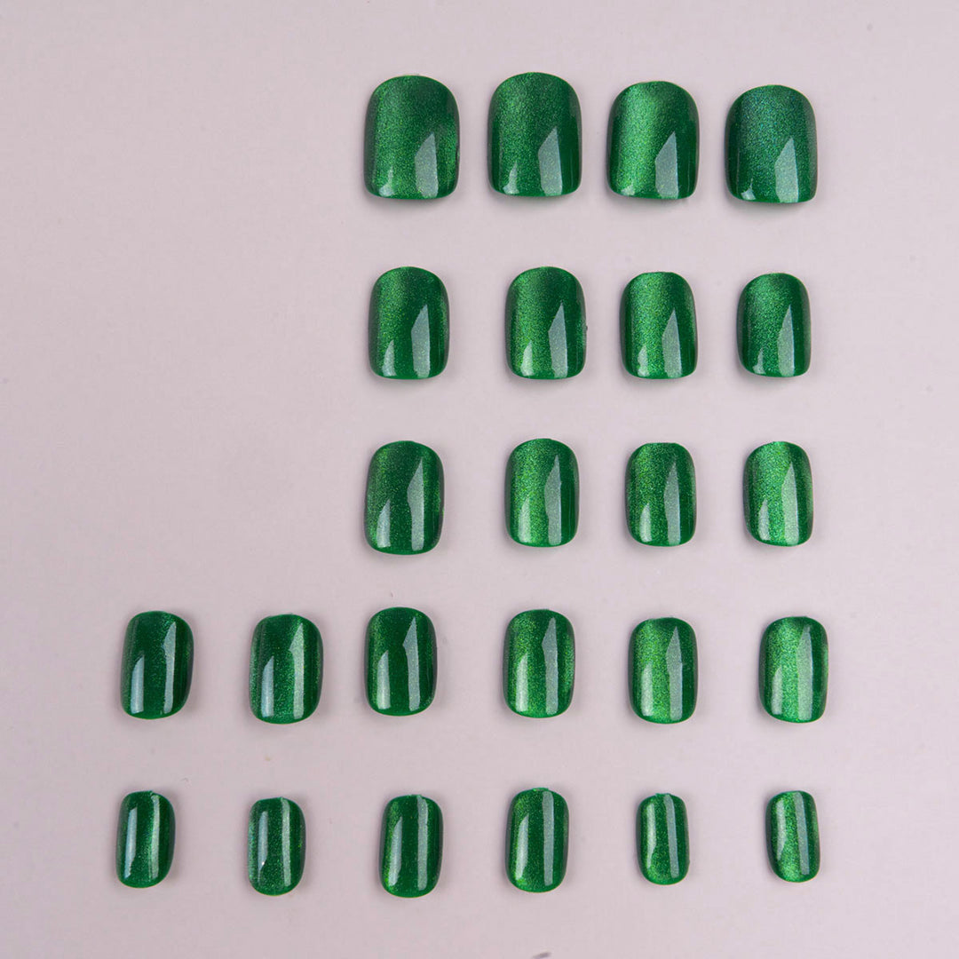 Glossy Green Press-On Nail Set