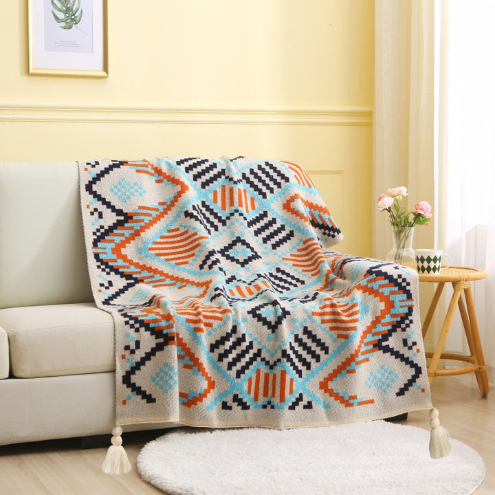 Geometric Pattern Throw Blanket