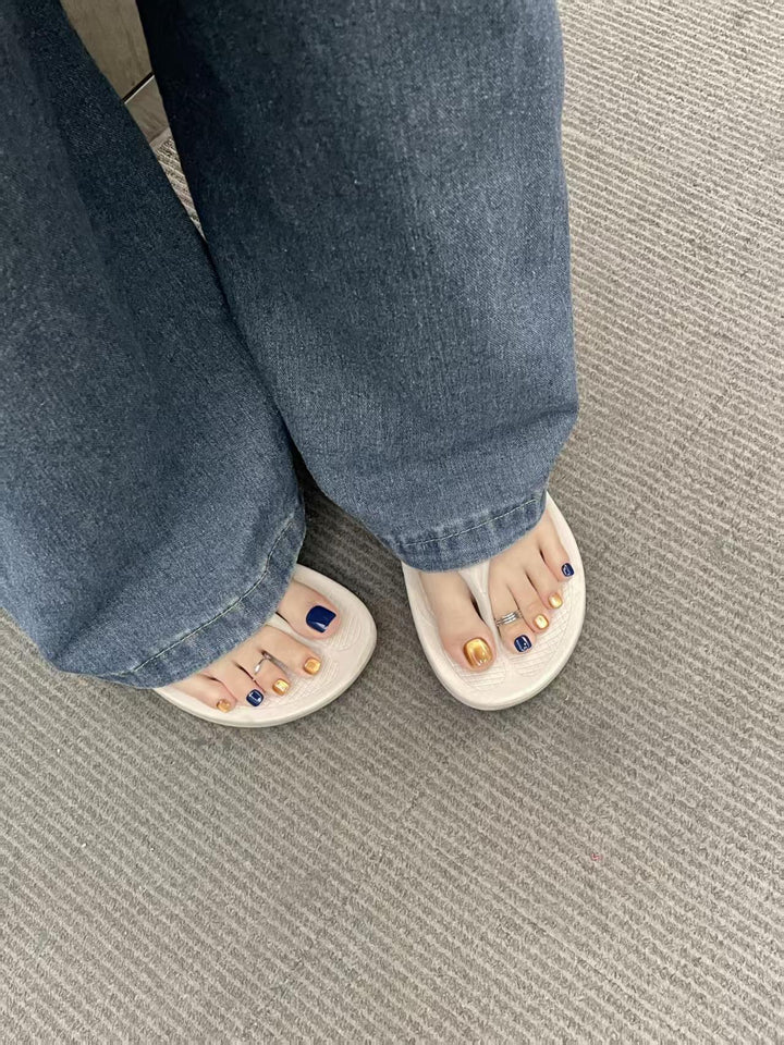 Comfortable Casual Flip Flops