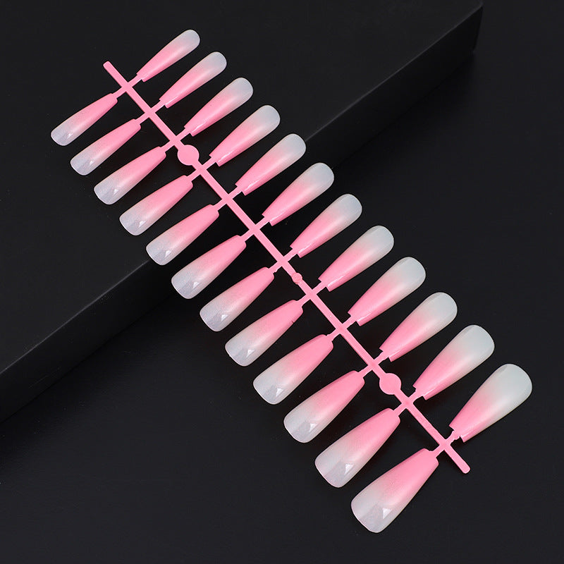 Artificial nails in elegant ombre design Kalsten