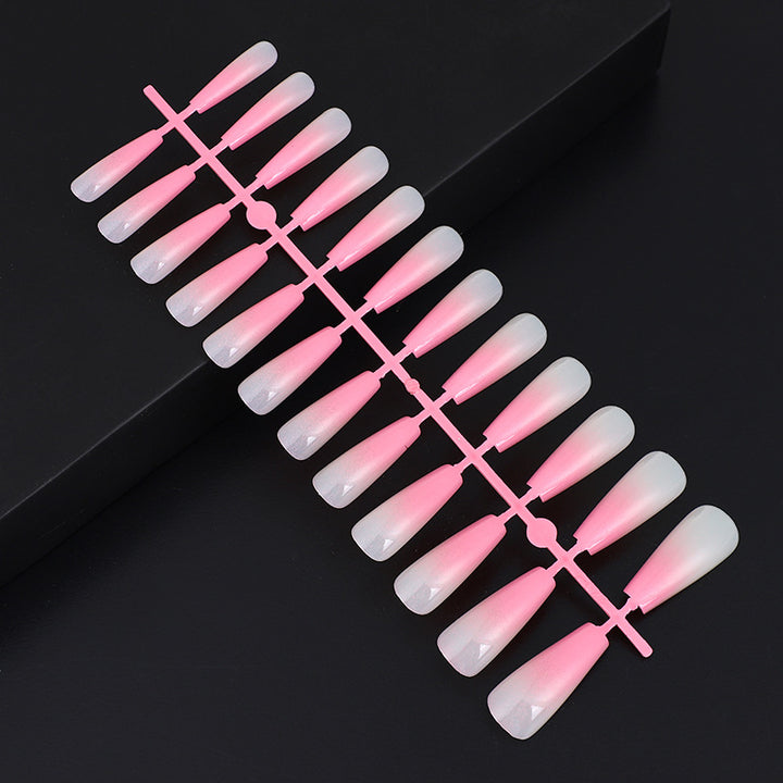 Artificial nails in elegant ombre design Kalsten