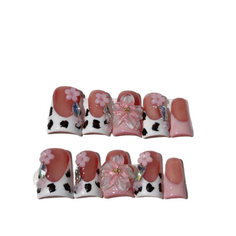 Stylish Press-On Nail Art