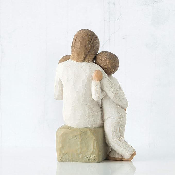 Emotional Family Bond Figurine Kalsten