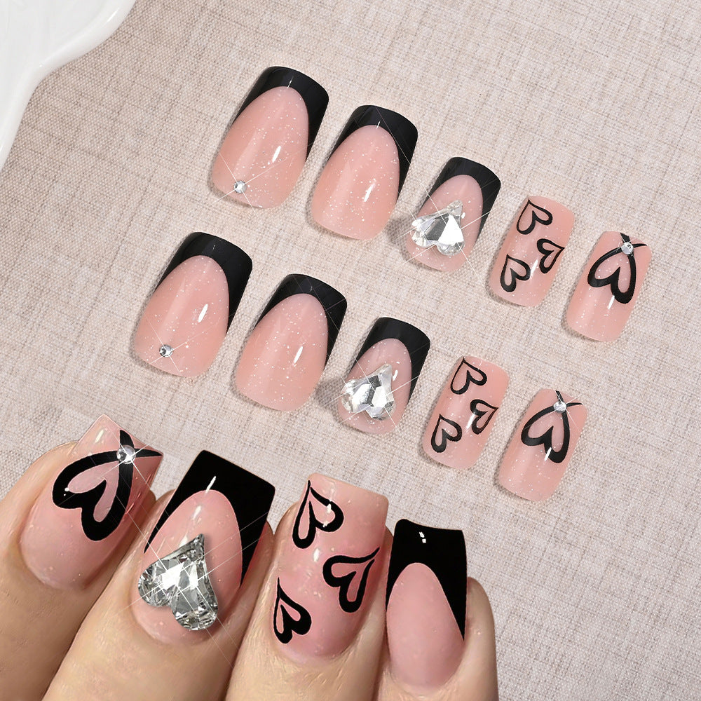 Glamorous Heart-Design Press-On Nails