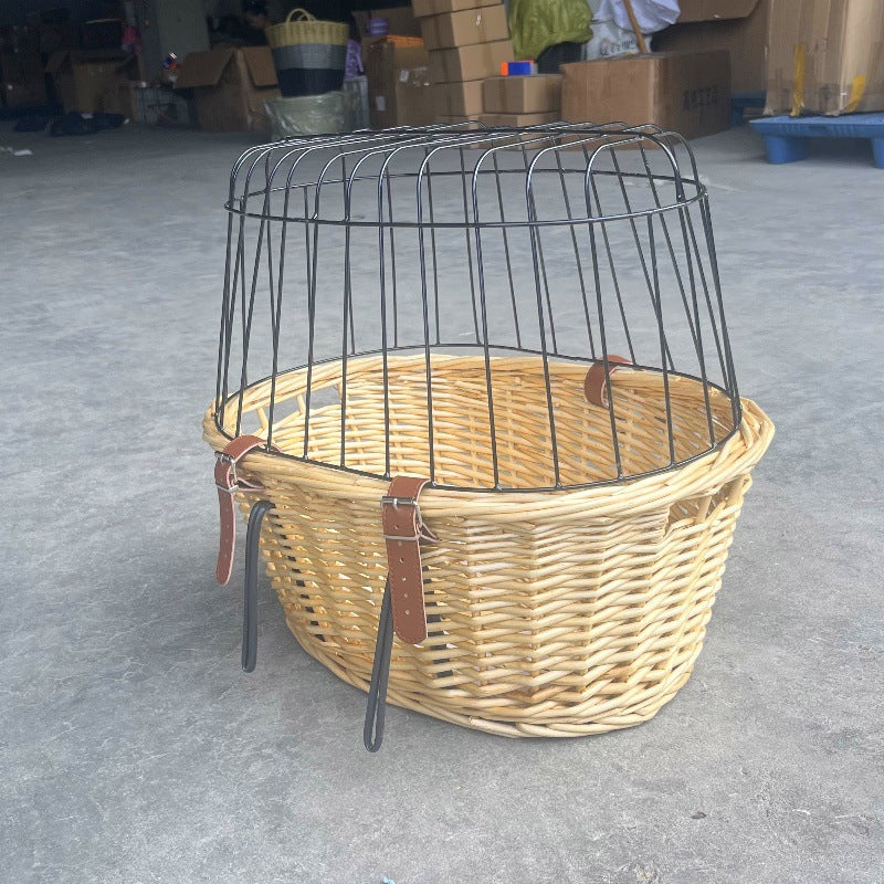 wicker bicycle pet carrier with removable washable liner and reinforced lockable metal dome Kalsten