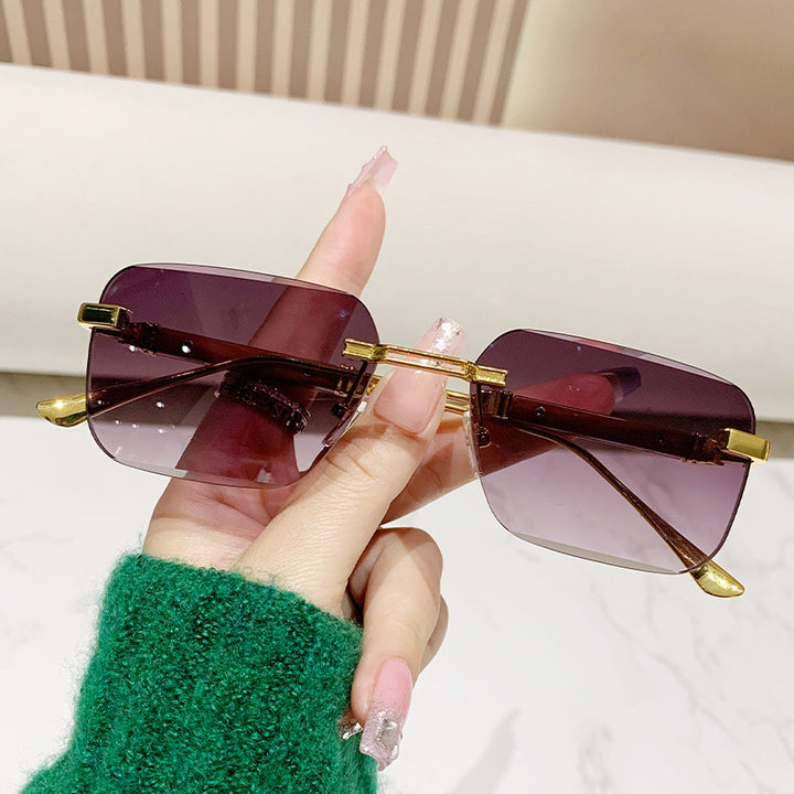 Women's fashionable rectangular sunglasses with elegant metal accent Kalsten