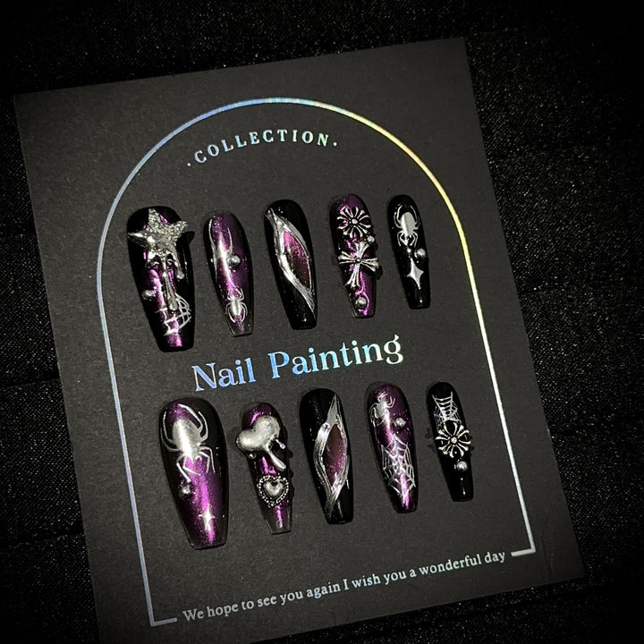 Artistic Spider-Themed Press-On Nail Art Set