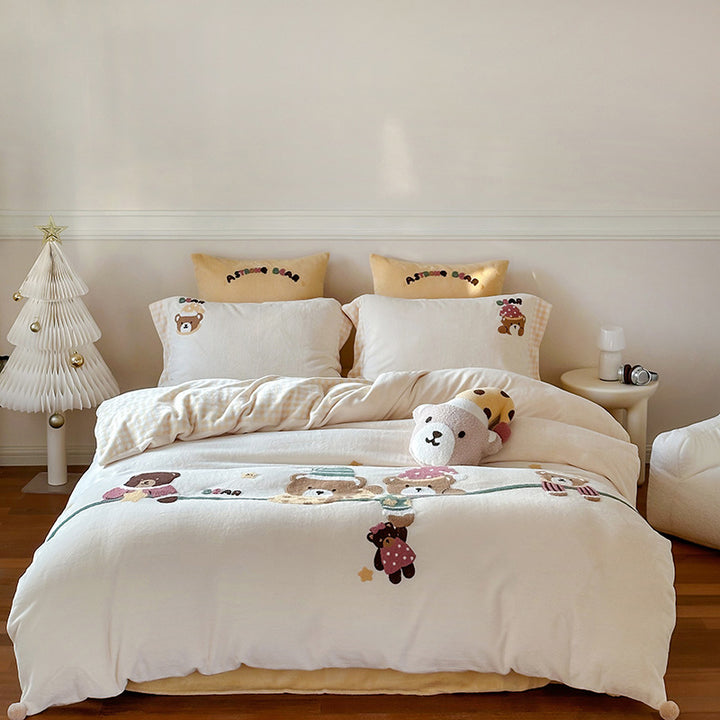 Kids Bedding Set with Plush Puppy, Vichy Check and Pom-Pom Trim