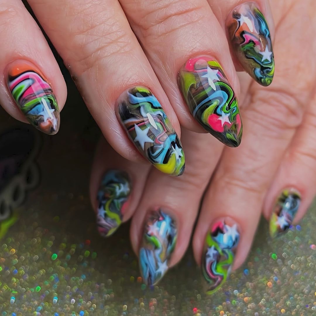Artificial nails with creative gradient color and star motif Kalsten