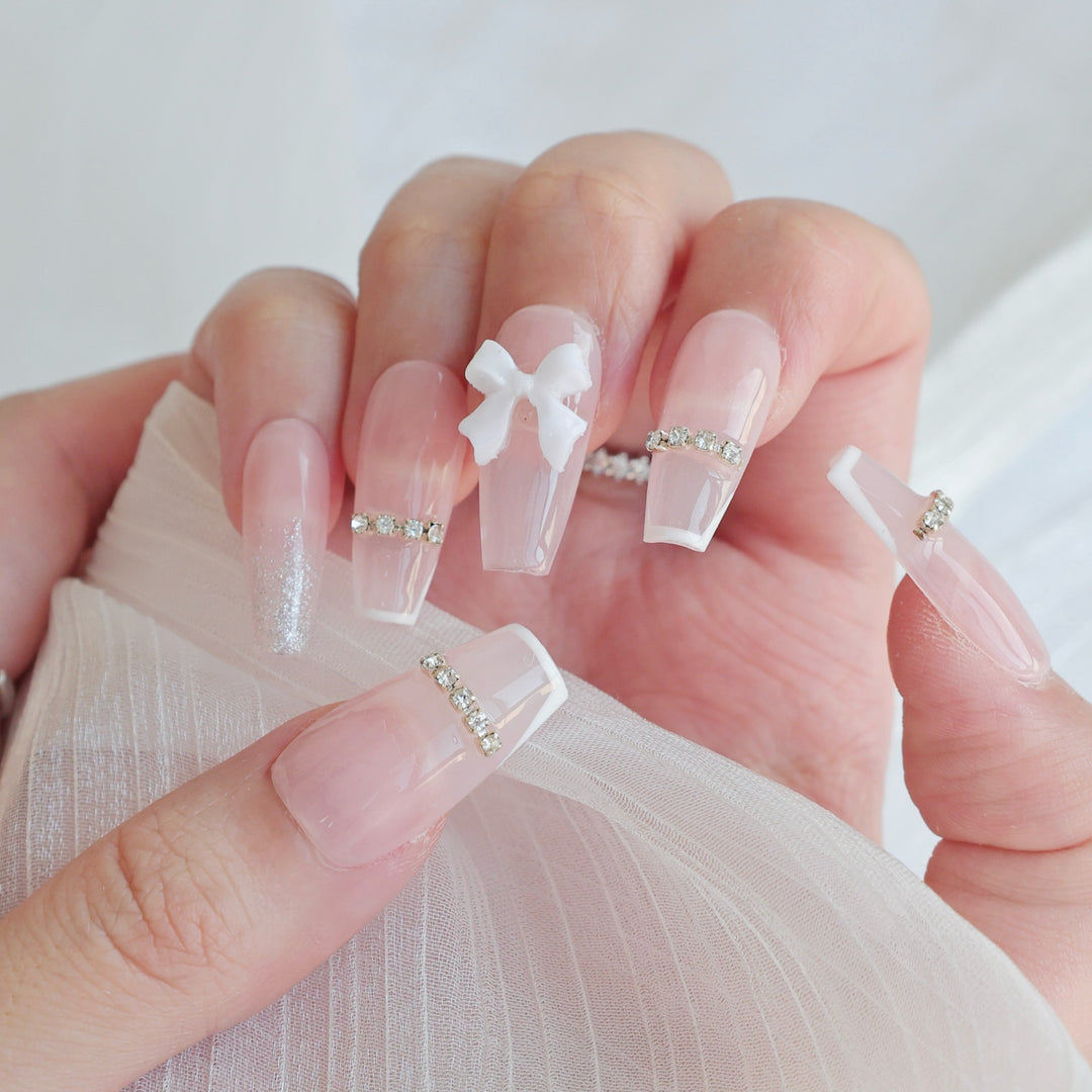 Artistic Press-On Nail Art Set with Heart and Celestial Designs