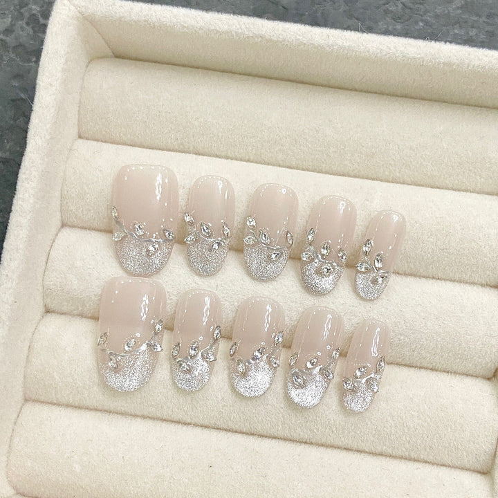 Elegant Press-On Nail Set with Decorative Rhinestone Accents Kalsten