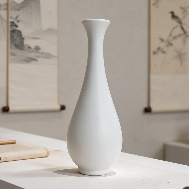 Elegant Decorative Ceramic Vase Kalsten