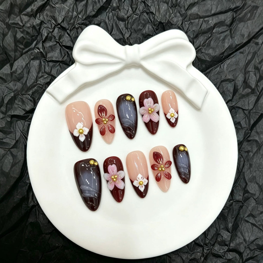 Artistic Floral and Gem-Embellished Press-On Nail Set  1791773082