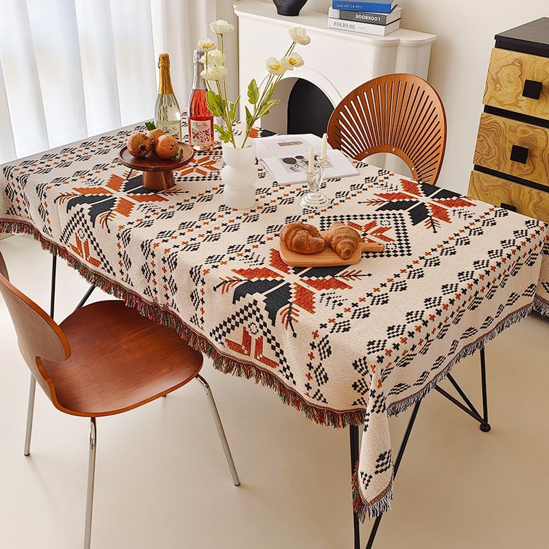 Round Textured Waffle-Weave Fringe Tablecloth with Tassel Edge