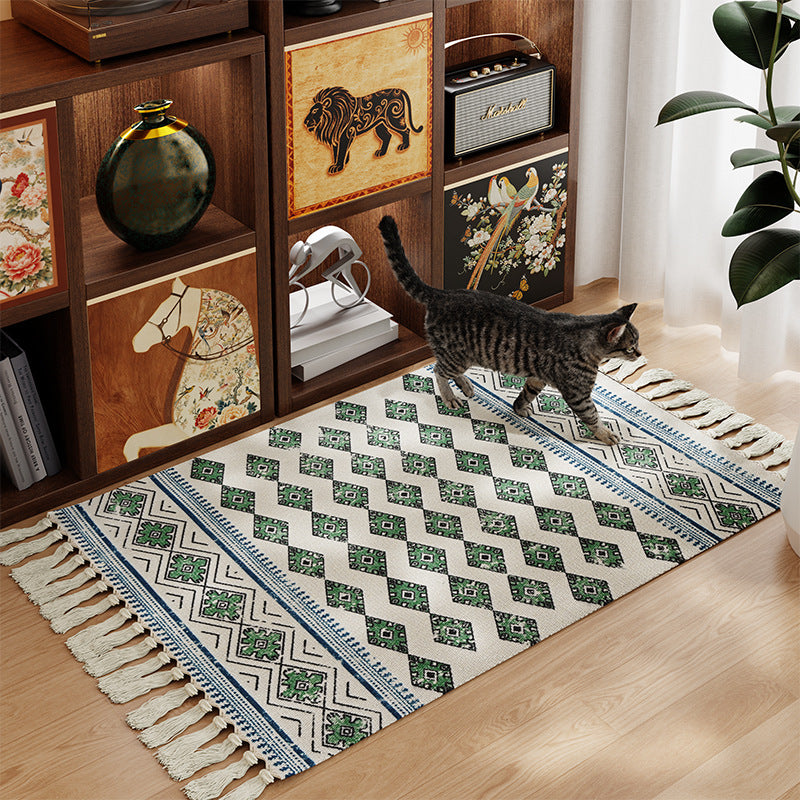 Decorative Area Rug with Fringed Edges Kalsten