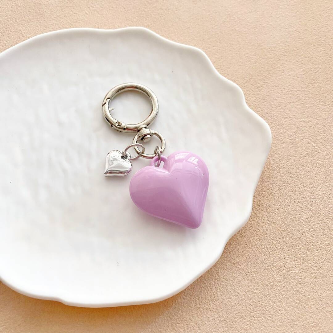 Heart-Shaped Charm Keychain kalsten