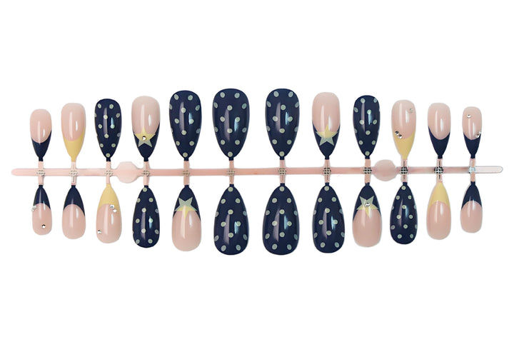 Artificial nail set with creative star and dot patterns Kalsten