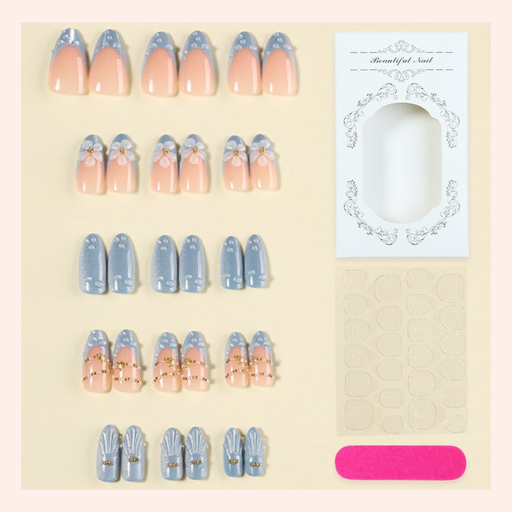 Artificial nail set with elegant flowers and glitter accents Kalsten
