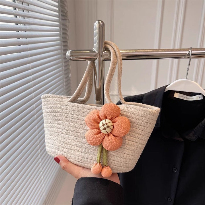 Decorative Woven Straw Tote Kalsten