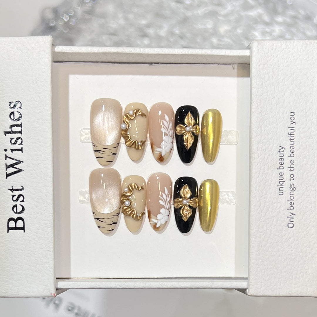 Artistic Press-On Nail Set with Decorative Floral Elements Kalsten