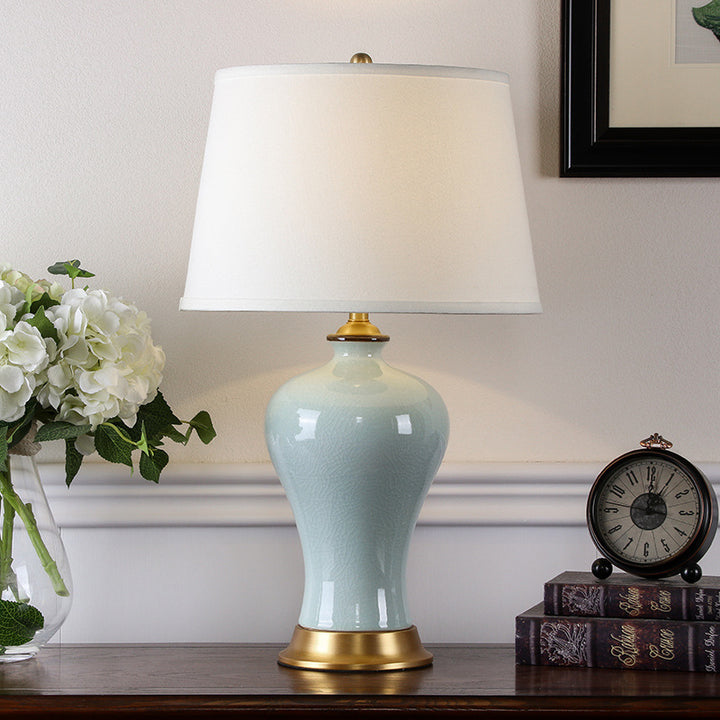 Elegant Ceramic Table Lamp with Gold Accents