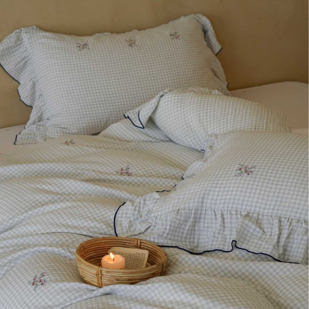 Romantic bed linen set made of cotton percale with frill, fine Vichy check and embroidered accents
