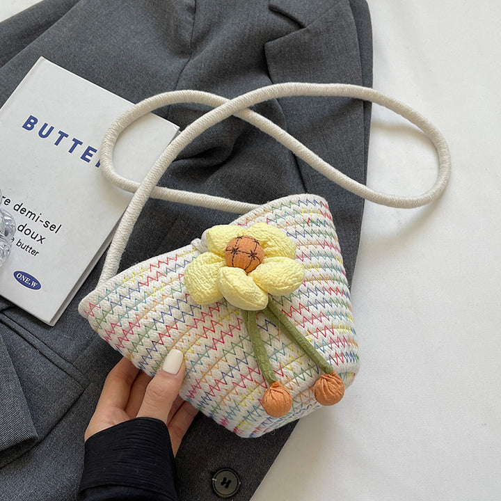 Decorative Floral Woven Bucket Bag