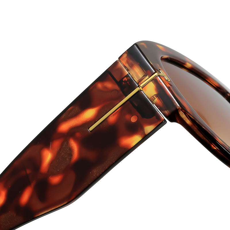 Fashion-Forward Oversized Shield Sunglasses Kalsten