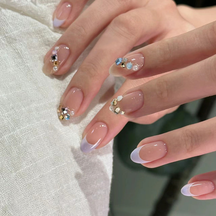 Stylish Press-On Nail Set with Elegant Floral Accents Kalsten