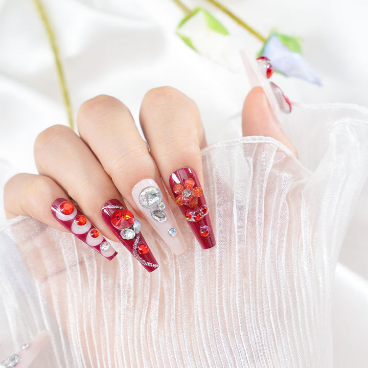 Glamorous Crystal-Enhanced Press-On Nail Set Kalsten