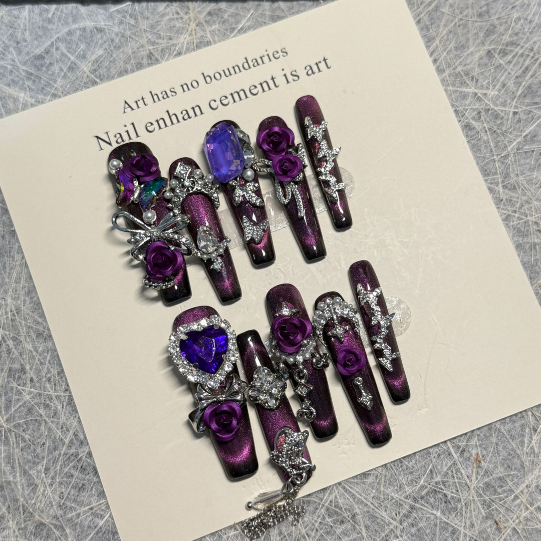 Decorative Press-On Nail Set