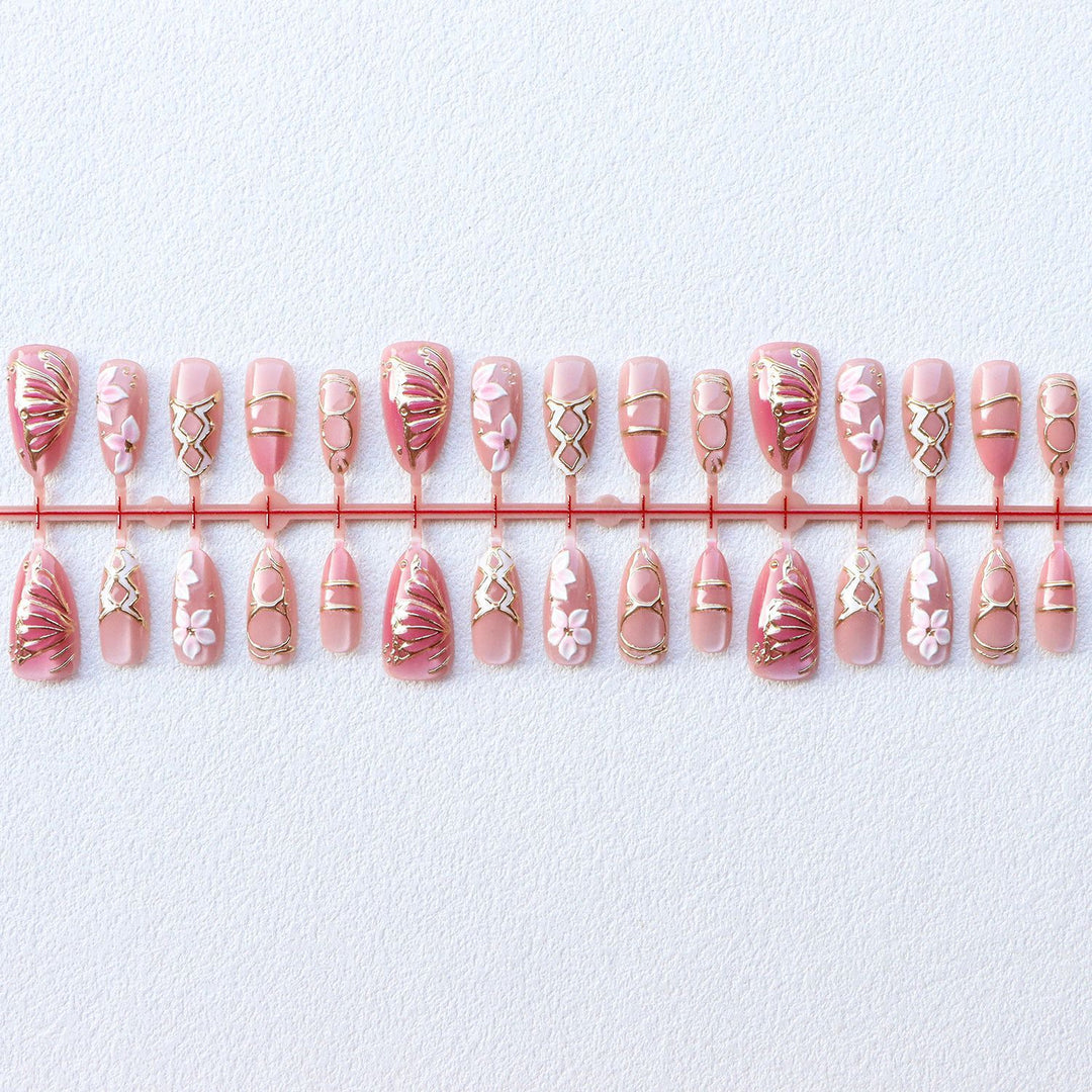 Decorative Floral Elegance Press-On Nail Set