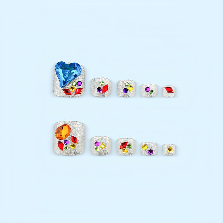 Artificial nails with sparkling rhinestone applications Kalsten