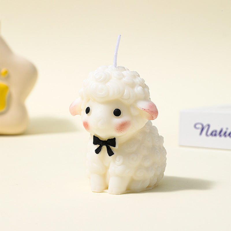 Decorative Lamb-Shaped Hand-Poured Wax Candle with Gold Flake Accent